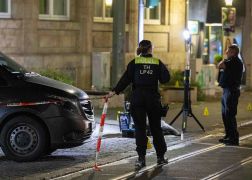 Blutige Attacke In Jena Endet Mit Schwerverletzten 16